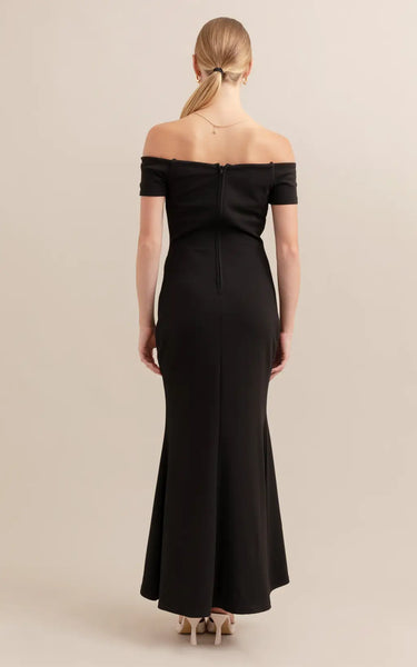 PAGANI (BN) Textured scuba off the shoulder gown! 16