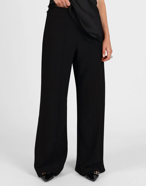 STORM (LN) Wide leg knit Tux pant! 16