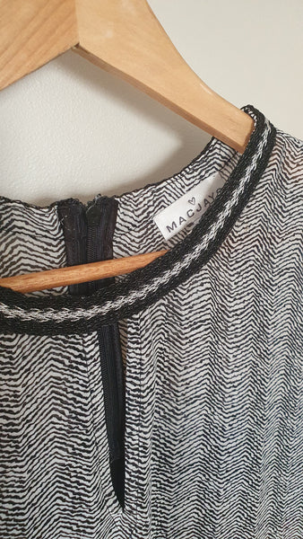 MACJAYS - Sheer panel embellished neckline top! 10-12