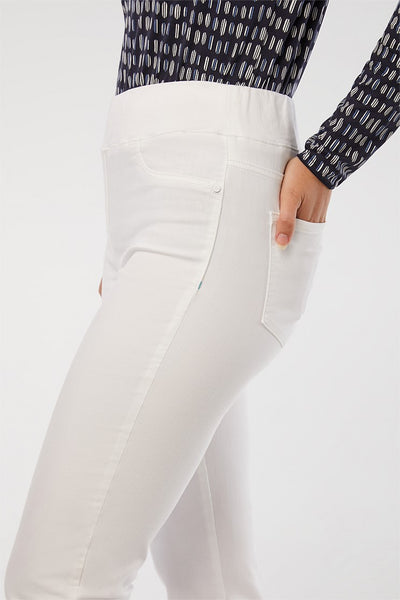 BLUE ILLUSION (LN) Bengajean straight leg jean! 16