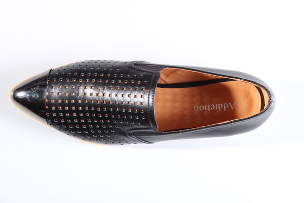 ADDICTION (LN) Metal cap perf leather loafers! 38