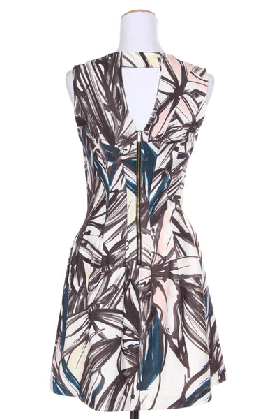 H&M - Fit & flare print dress! 8