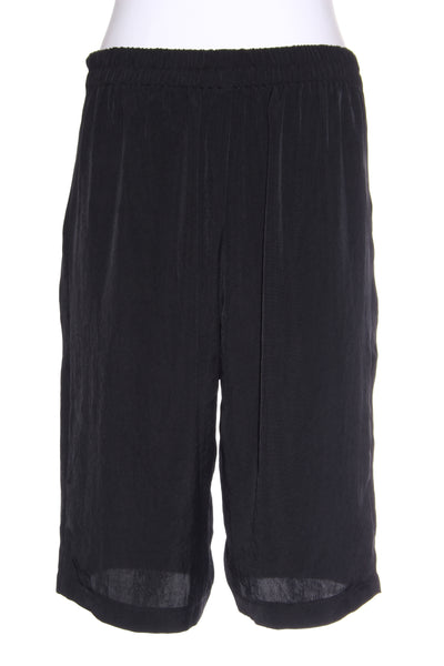 NES (NZ) Black shorts! 12