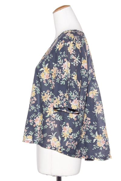 DE VOL (NZ) Navy floral cotton tee! 14