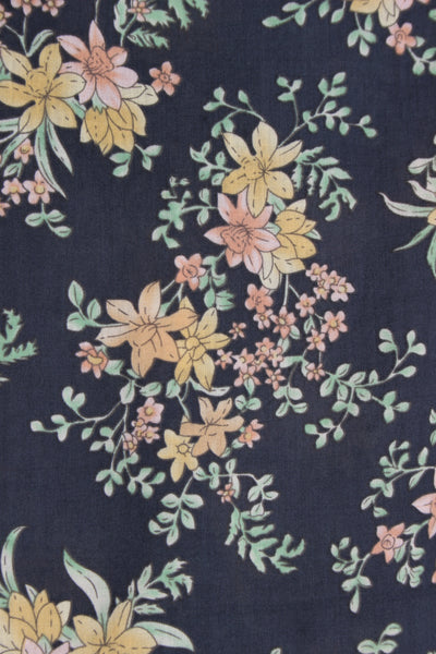 DE VOL (NZ) Navy floral cotton tee! 14