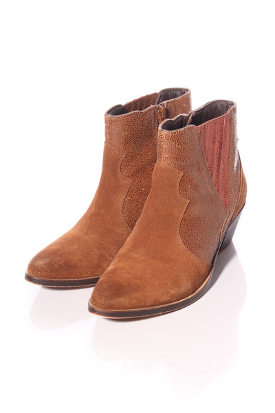 OEM - Bronze panel western leather ankle boots! 37