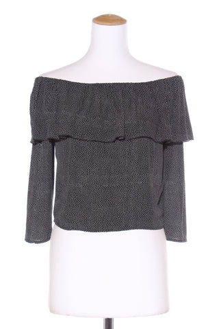 ROLLA'S - Off the shoulder spotted top! 12